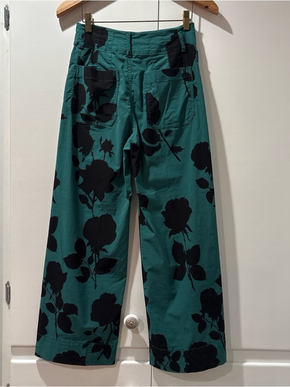 Anthropologie Maeve Teal Wide-Leg cropped Pants with Black Floral Print 25 - Picture 4 of 9